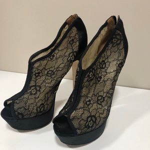 Bebe lace heel